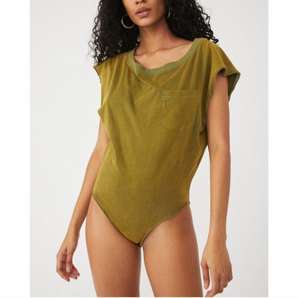 🆕️NWT🆓️🅿️Free People Road Trip Bodysuit / Verde